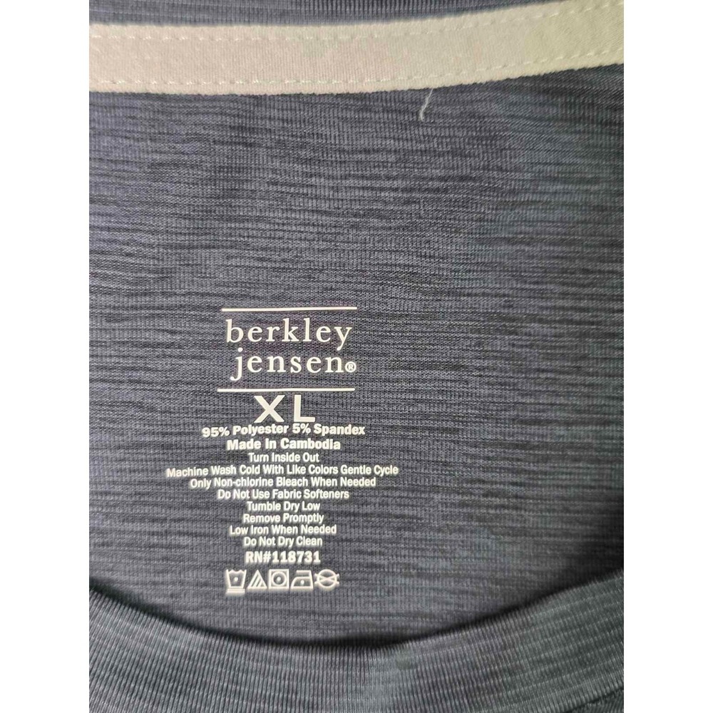 Berkley Jensen Men's T-Shirt Size XL Gray Plaid Wrinkle Free Classic Crew Neck‎ - Picture 8 of 8